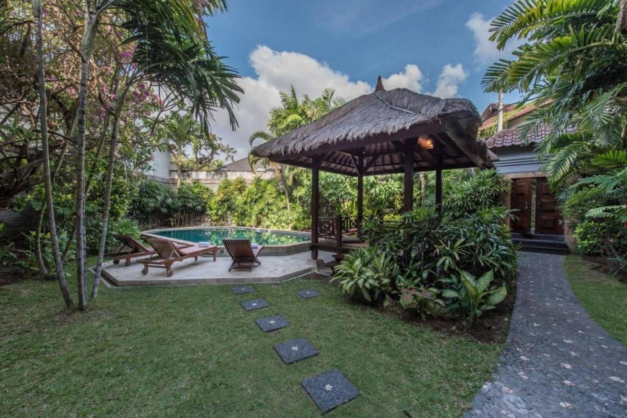 New Daria Villas Seminyak Exteriér fotografie